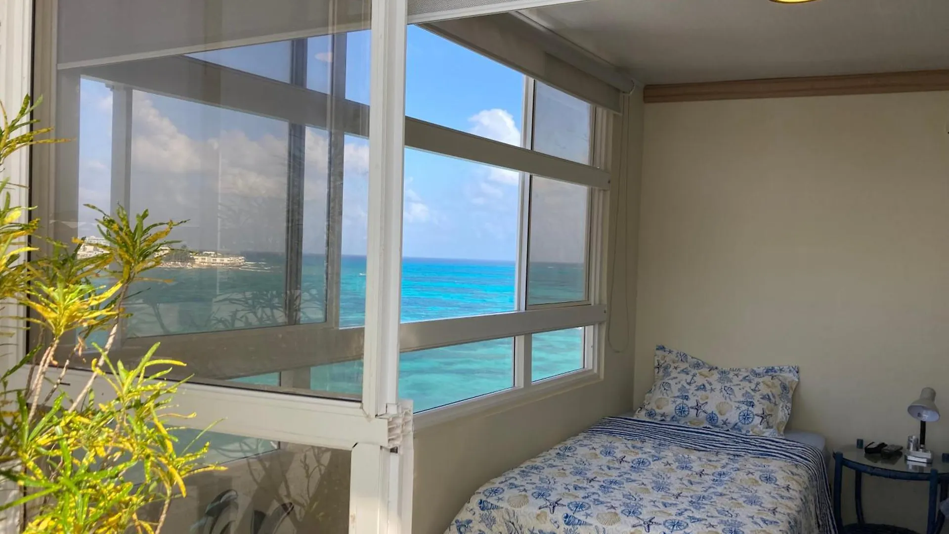 Apartamento De Playa 601 San Andres